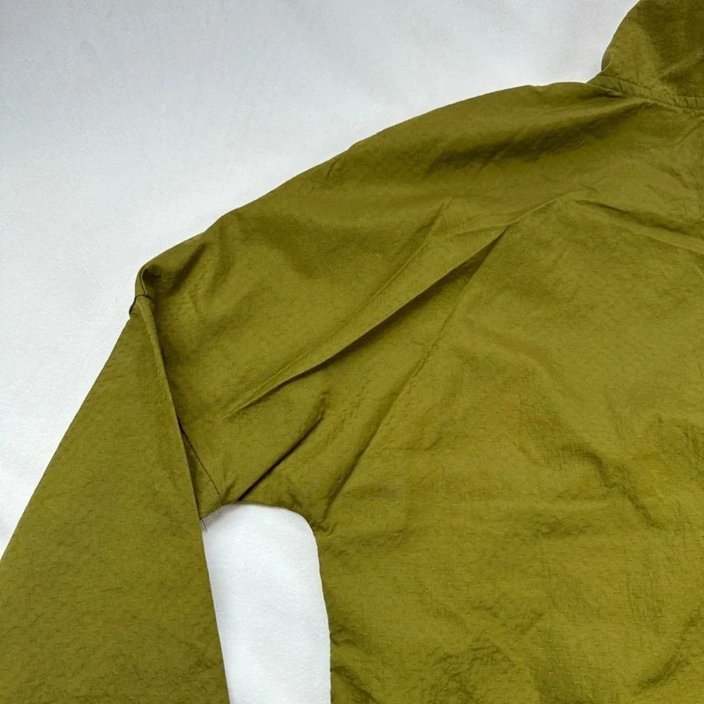 Nike Swoosh Running Jacket‎ Olive Green Dri-FIT Half Zip Pullover XS
